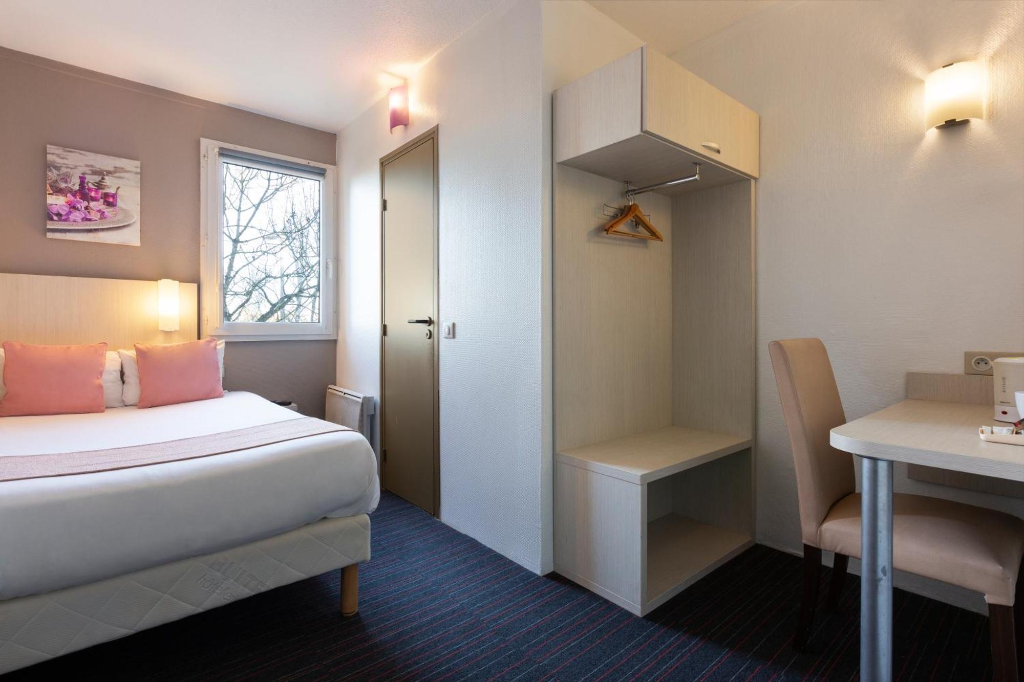 Comfort Hotel Orleans Olivet Оліве Екстер'єр фото