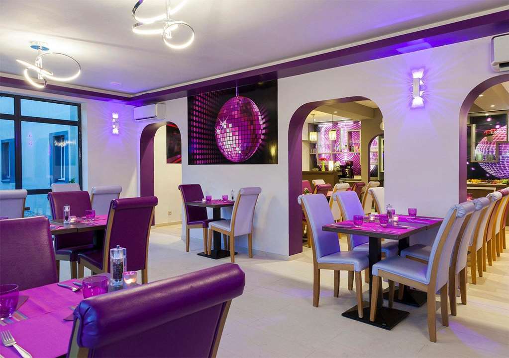 Comfort Hotel Orleans Olivet Оліве Ресторан фото